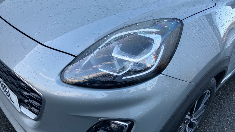 Ford Puma 1.0 EcoBoost Hybrid mHEV Titanium Design 5dr DCT Petrol Hatchback